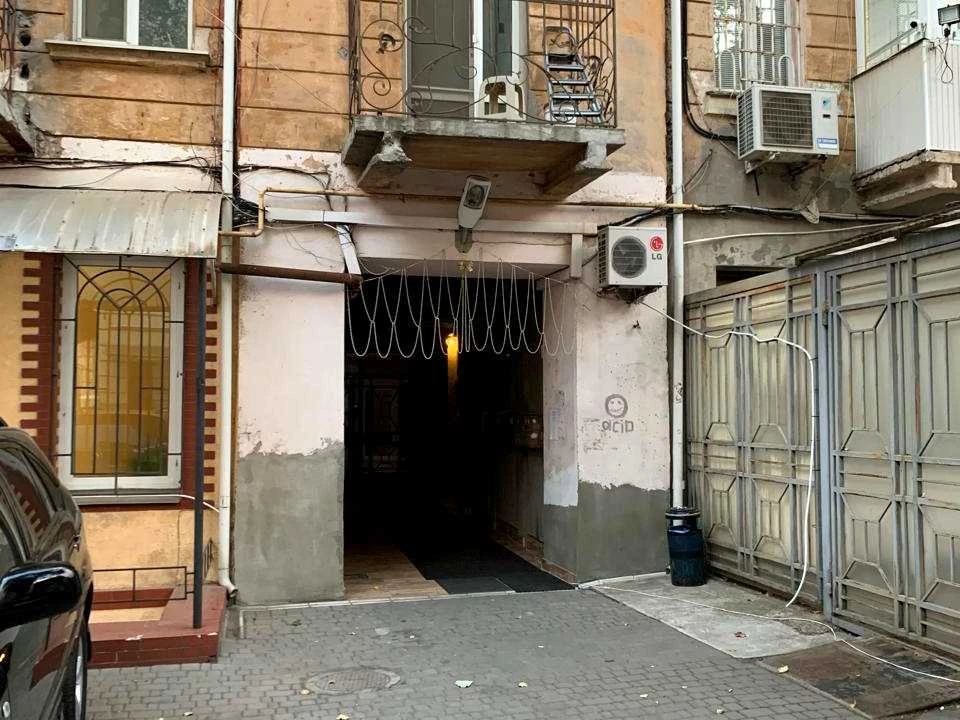 Apartment. Odesa, Teatralnyi prov. (Tchaikovsky)