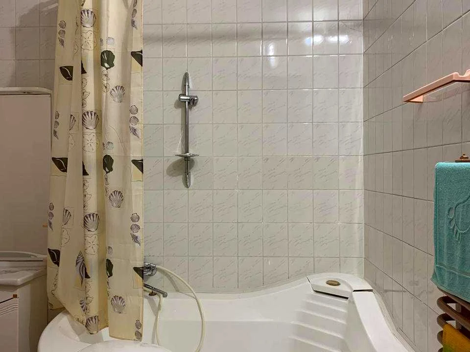 Apartment. Odesa, Teatralnyi prov. (Tchaikovsky)