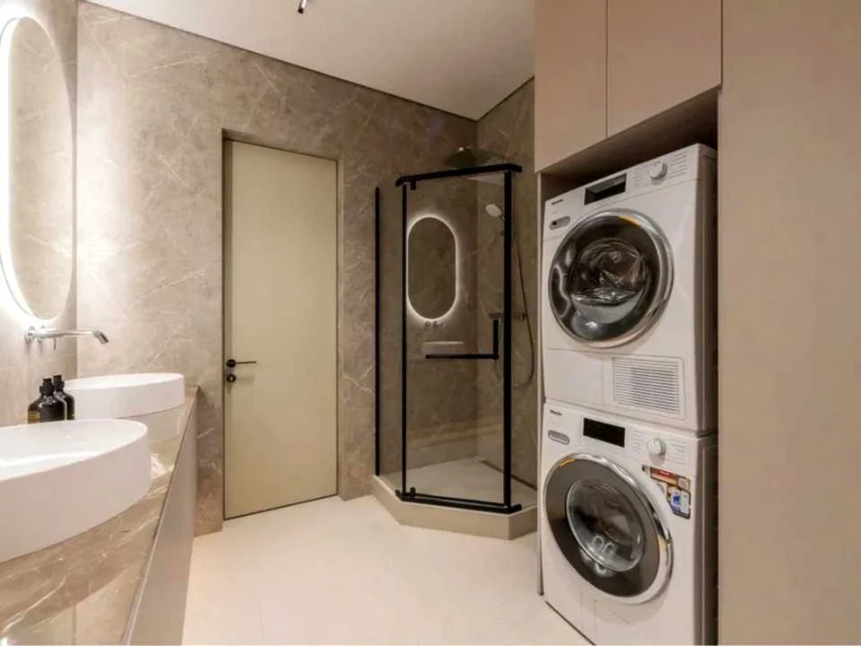 Apartment. Kyiv, Andriy Verkhoglyad St. (Mykhayla Dragomirova)