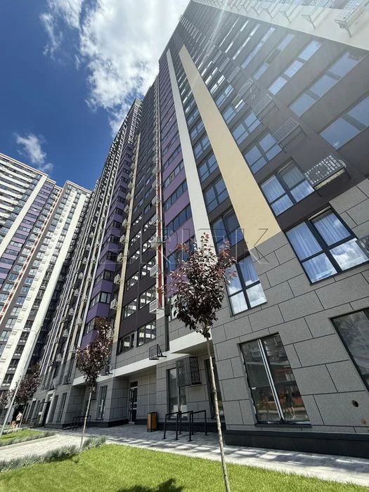 Продаж 3к квартири, ЖК OK'LAND, 108 м2