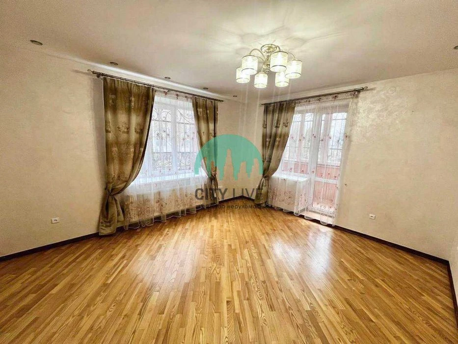 2-room apartment for sale in a closed residential complex, possible under state