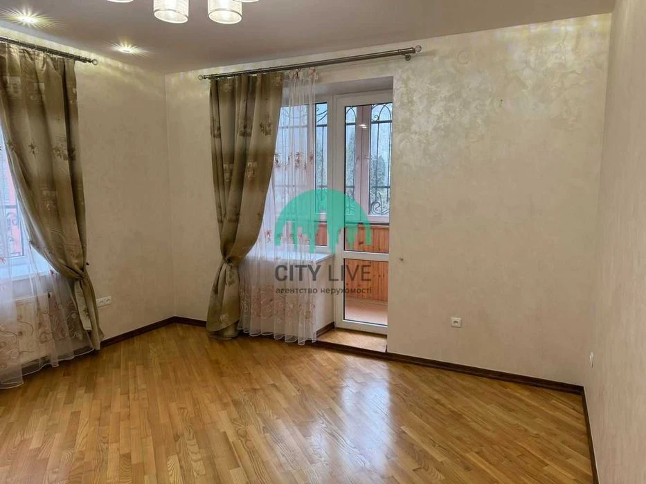 2-room apartment for sale in a closed residential complex, possible under state
