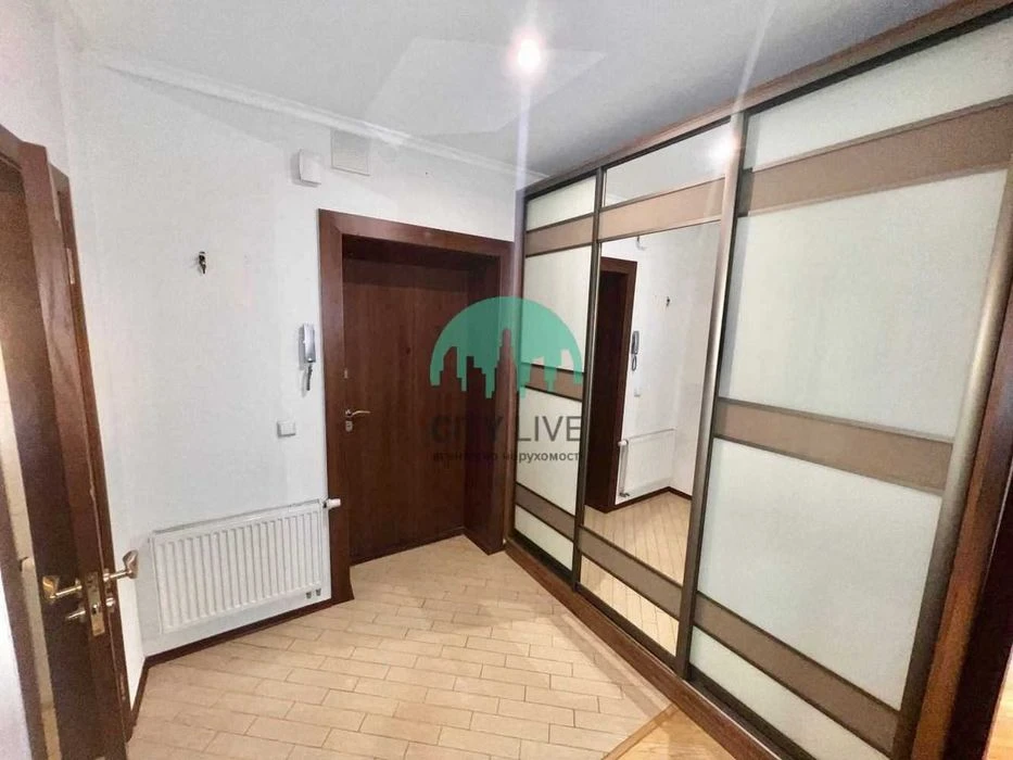 2-room apartment for sale in a closed residential complex, possible under state