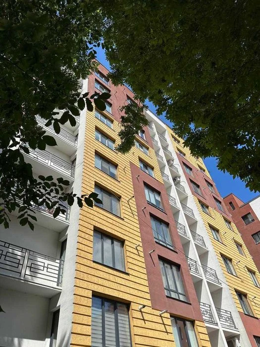 Продажа 2к квартиры в центре города, Независимости, возле театра