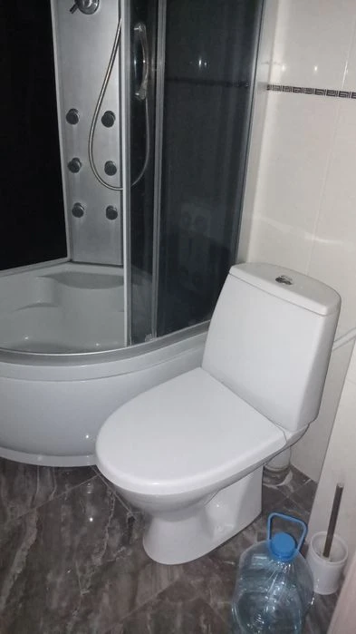 Продам 2-кв., до метро Тракторний завод(ХТЗ) 20-25 хв. пішки