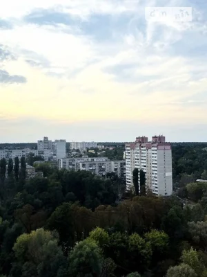 Продаж 3к квартири 90.9 кв. м на вул. Вишгородська 45Г • ID