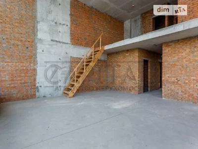 For sale 4-room apartment 175 sq. m. on Vasylkivska Street 1 • ID 34