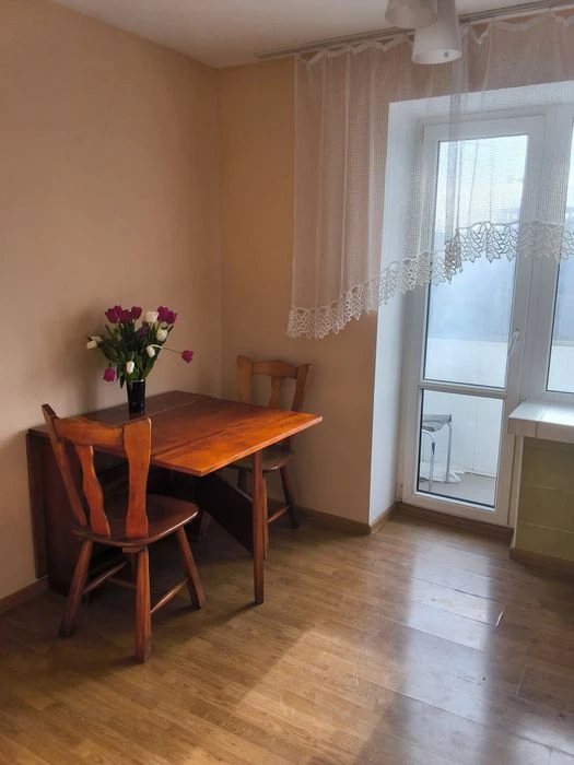 Продаж 2 кімнатної квартири в центрі міста