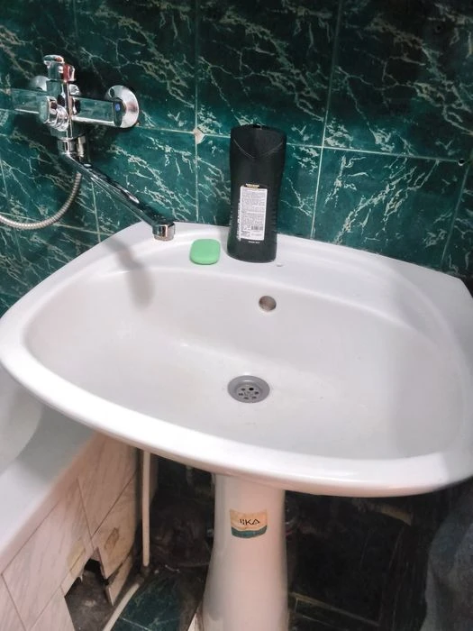 Продаж 2 кімнатної квартири в центрі міста