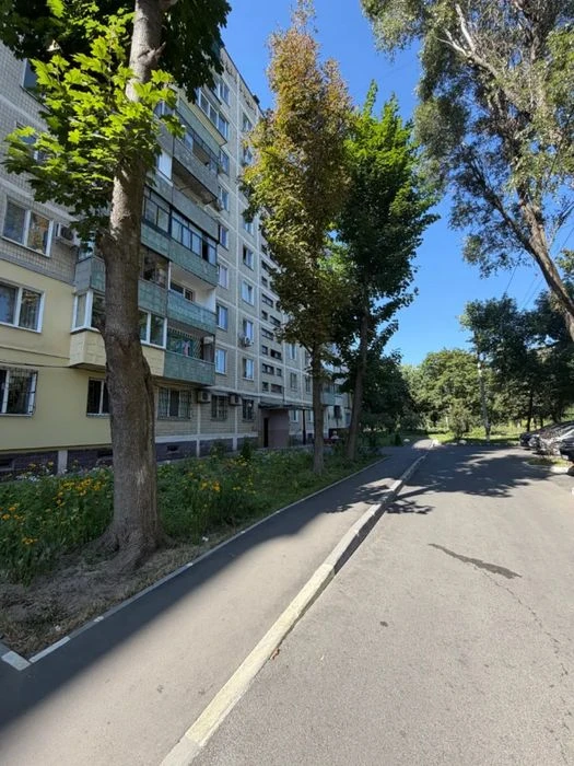 New! I will sell a 2-room apartment Levy Bereg, Caravan, Klochko, Berezy