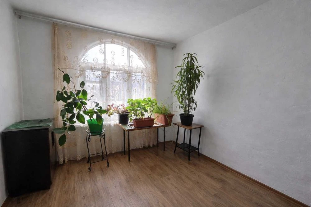 Detached house with a plot of 5 acres for sale, Cheremkhy, dock