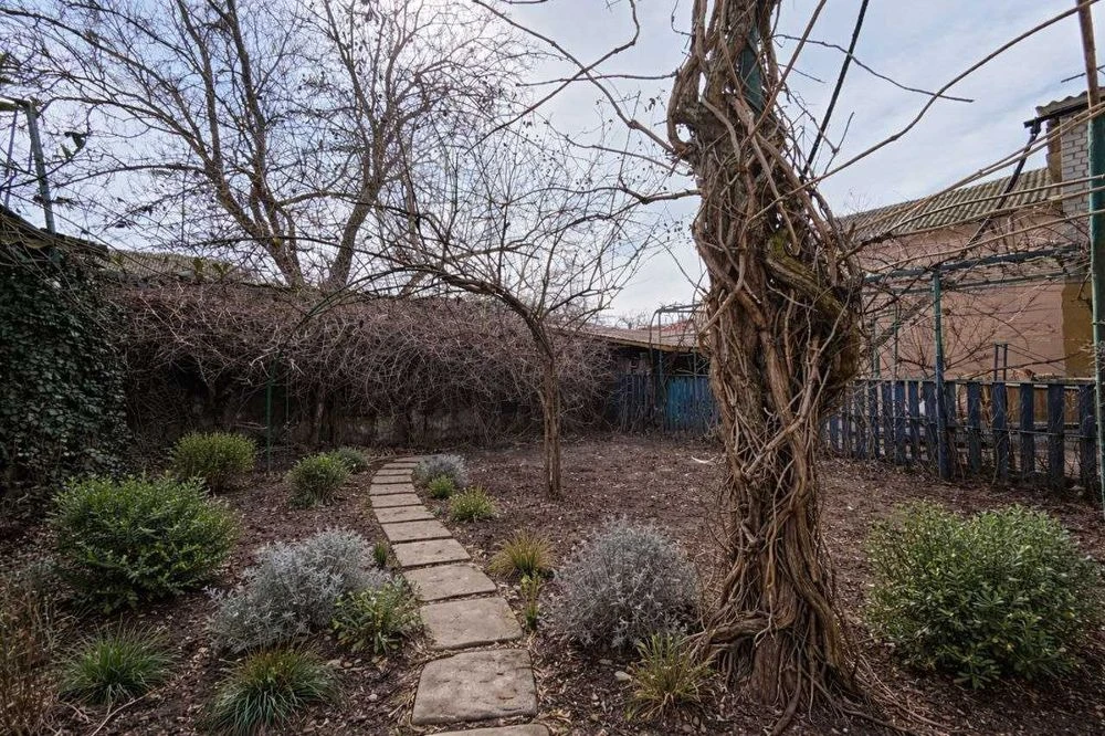 Detached house with a plot of 5 acres for sale, Cheremkhy, dock