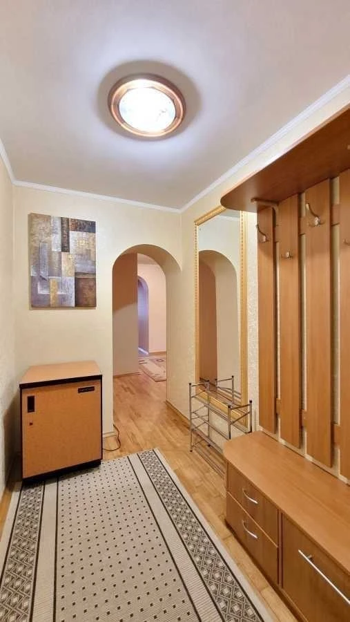 3-room apartment 91 m² for sale, Anna Akhmatova St., 3