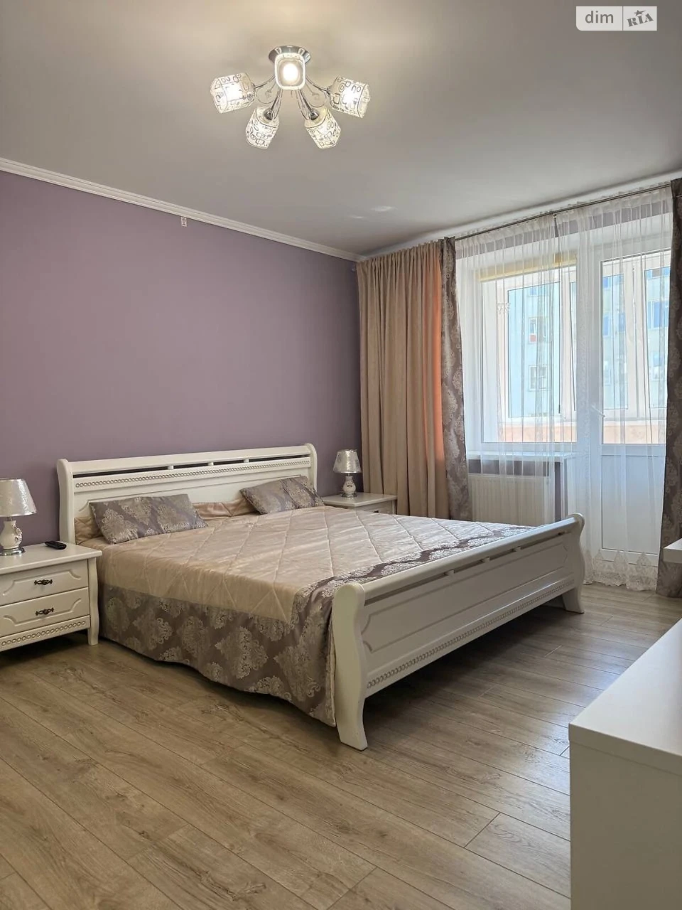Продаж Квартира Озерна