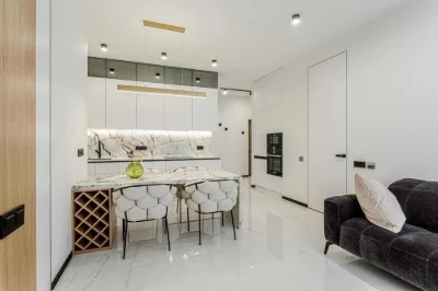 Sale of 3-room apartment 106m2 with design renovation TRIIINITY (TRINITY