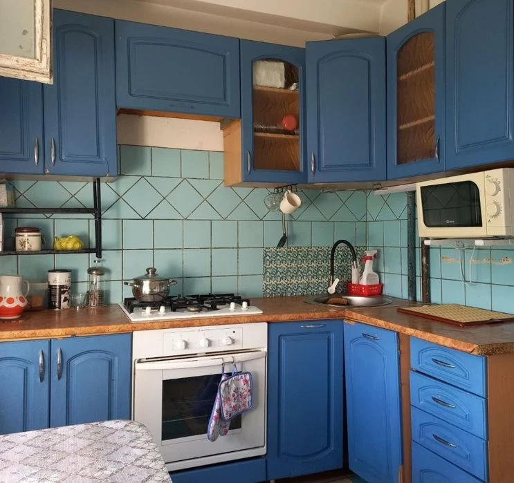 3-room apartment for sale, 6/9 floor, Yubileyny Ave