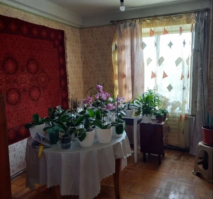 3-room apartment for sale, 6/9 floor, Yubileyny Ave