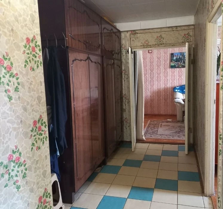 3-room apartment for sale, 6/9 floor, Yubileyny Ave
