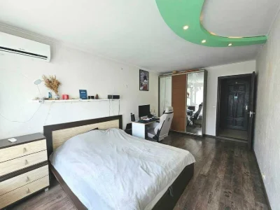 Rudenko Mykola Blvd. (formerly Koltsova Blvd.), 18a! 1 room 34