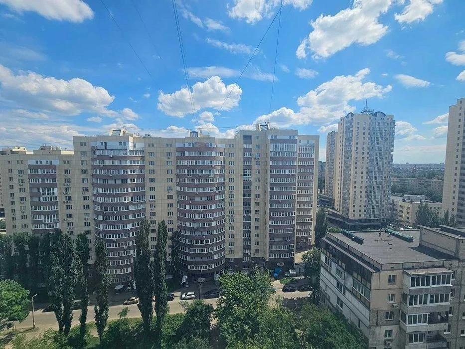Rudenko Mykola Blvd. (formerly Koltsova Blvd.), 18a! 1 room 34
