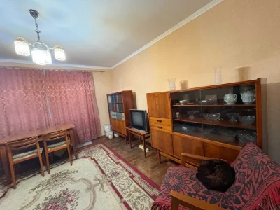 Certificate! 3-room apartment for sale / Right Bank / Ki