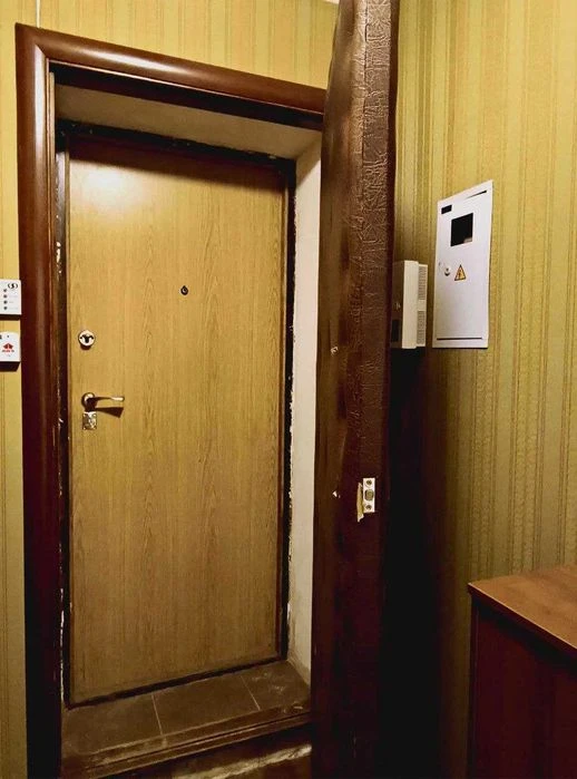 For sale 2-room apartment, Kulinichi, Saltovka, Yubileynaya Street.