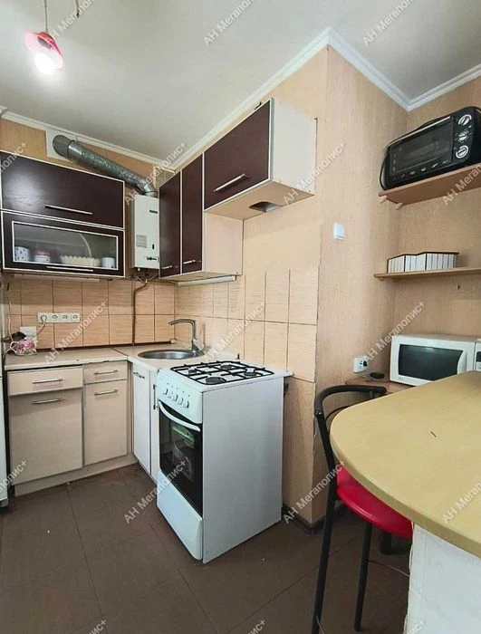 For sale 2-room apartment, Kulinichi, Saltovka, Yubileynaya Street.