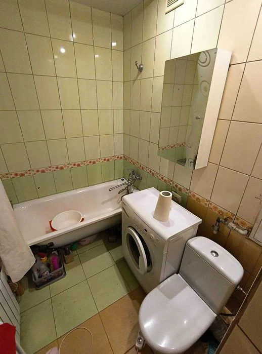 For sale 2-room apartment, Kulinichi, Saltovka, Yubileynaya Street.