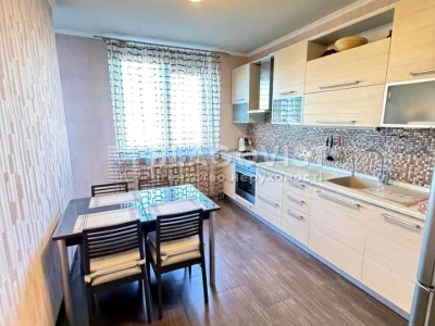 Apartment. Kyiv, Petra Hryhorenka Avenue.