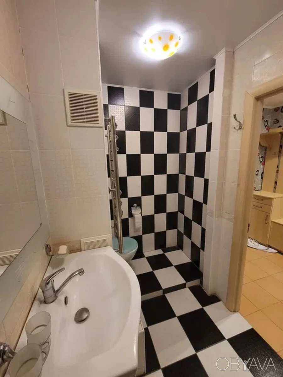 1 room apartment, 17v Verbytskoho St.