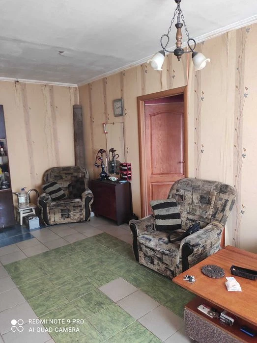 Selling a 2-room apartment near the Heroes of Labor metro station, 52 square meters.