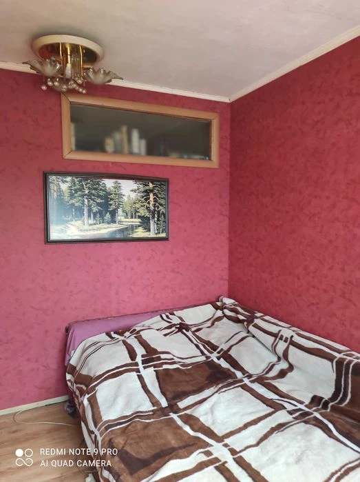 Selling a 2-room apartment near the Heroes of Labor metro station, 52 square meters.