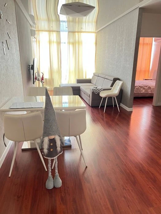 Panoramic 3-room apartment with a view of the Dnieper and Khortytsia |