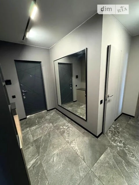 For sale 2-room apartment 78.1 sq. m. on Revutskoho St. 54 • ID 345