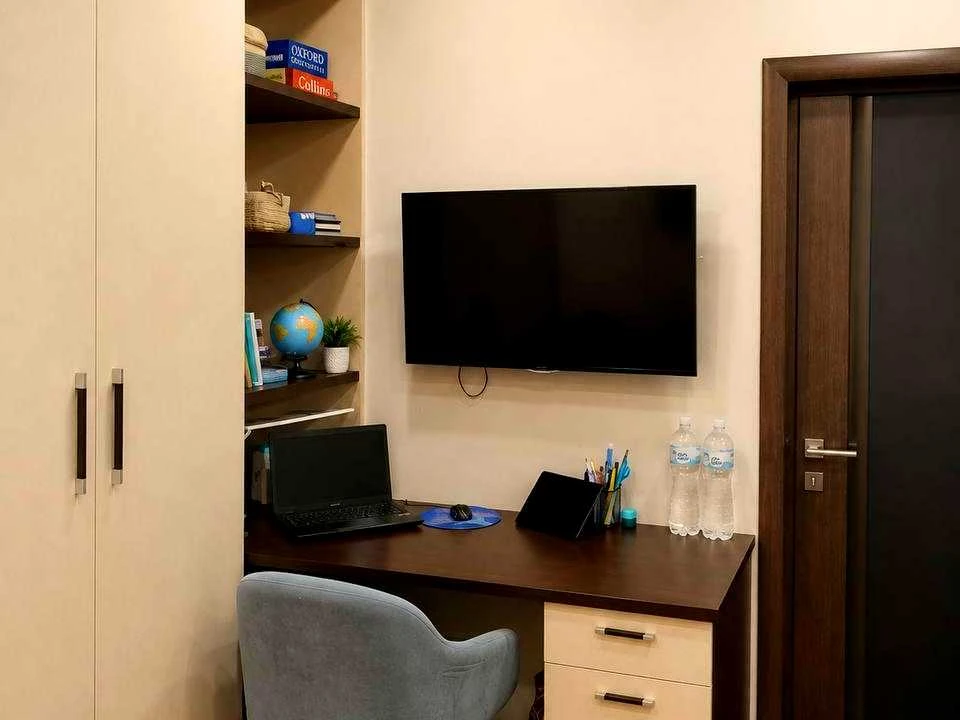 Apartment. Kharkiv, Novooleksandrivska St., (Building 2)
