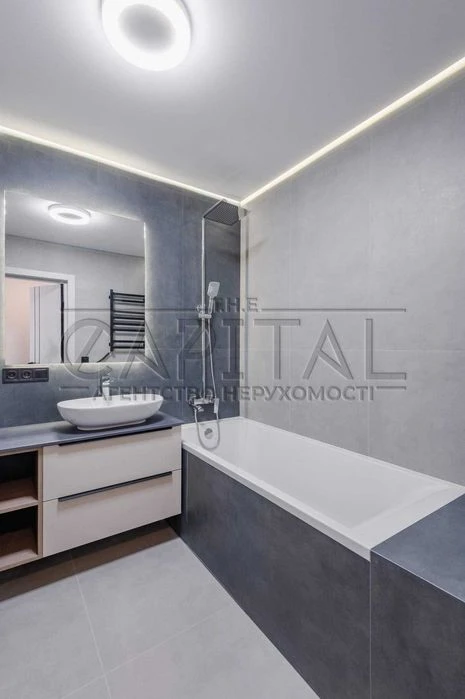 Продаж / Квартира / 58 м2 / ЖК LIKO-GRAD Perfect Town / Голо