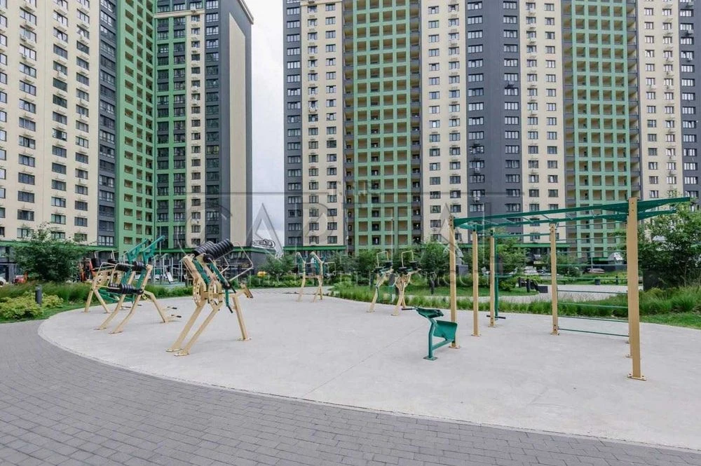 Продаж / Квартира / 58 м2 / ЖК LIKO-GRAD Perfect Town / Голо