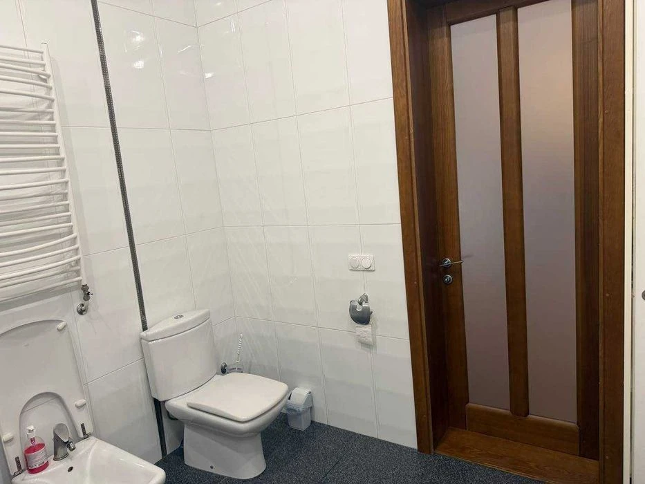 I will sell a 3k apartment in the center of Dnipro. Residential complex Sozidatel.