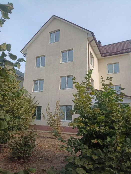 Дім в чудовому тихому місці центра поблизу пляжа