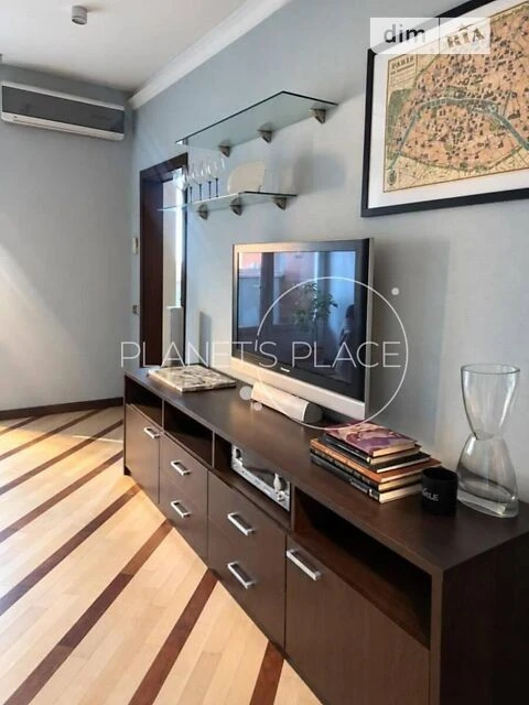 Sale of 2-room apartment 76 m², Vyacheslav Chernovola str.,
