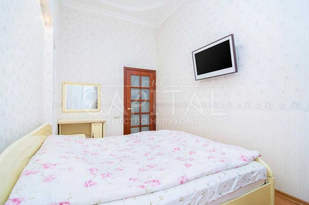 Продаж квартири, вул. Саксаганського, Царський будинок