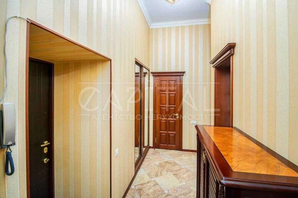 Продаж квартири, вул. Саксаганського, Царський будинок