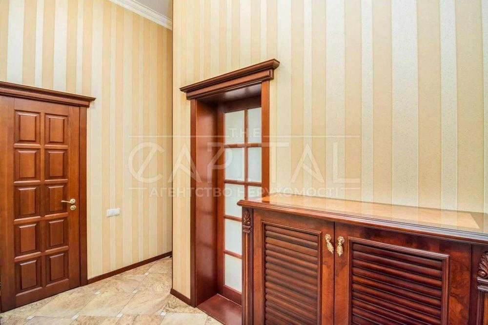Продаж квартири, вул. Саксаганського, Царський будинок