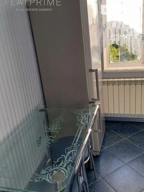 Sale of 1-room apartment 36 sq. m. on Akademika Zabolotnogo St. 32