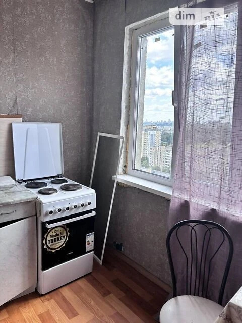 Sale of 2-room apartment 55.6 sq. m on European Union Avenue