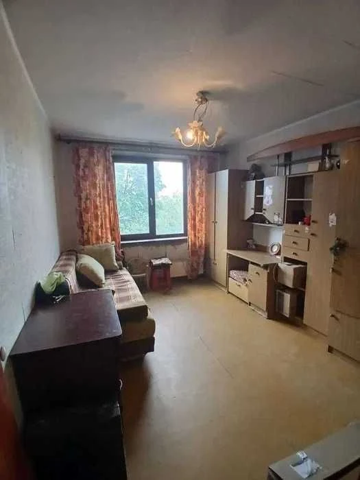Three-room apartment for sale on Pobedy Avenue. Ludwig Svoboda Avenue. Alek