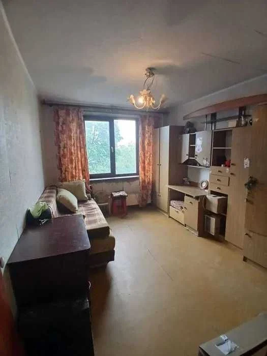 Three-room apartment for sale on Pobedy Avenue. Ludwig Svoboda Avenue. Alek