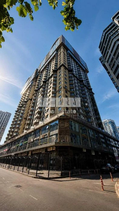 Продаж 2к квартири без ремонту, ЖК Delmar, вул. Андрія Верхо