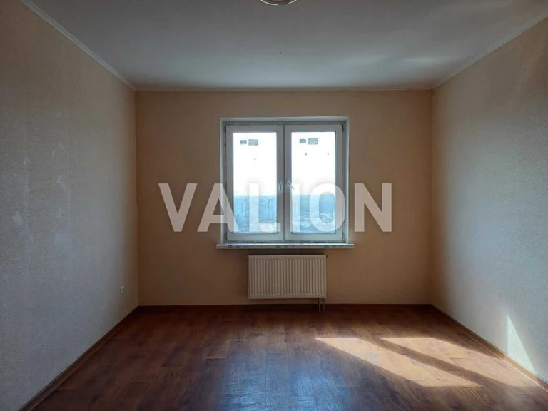 For sale 2-room apartment with renovation 78m2 in the Vudstoria residential complex, Chervo metro station