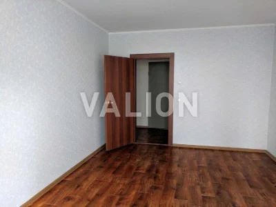 For sale 2-room apartment with renovation 78m2 in the Vudstoria residential complex, Chervo metro station